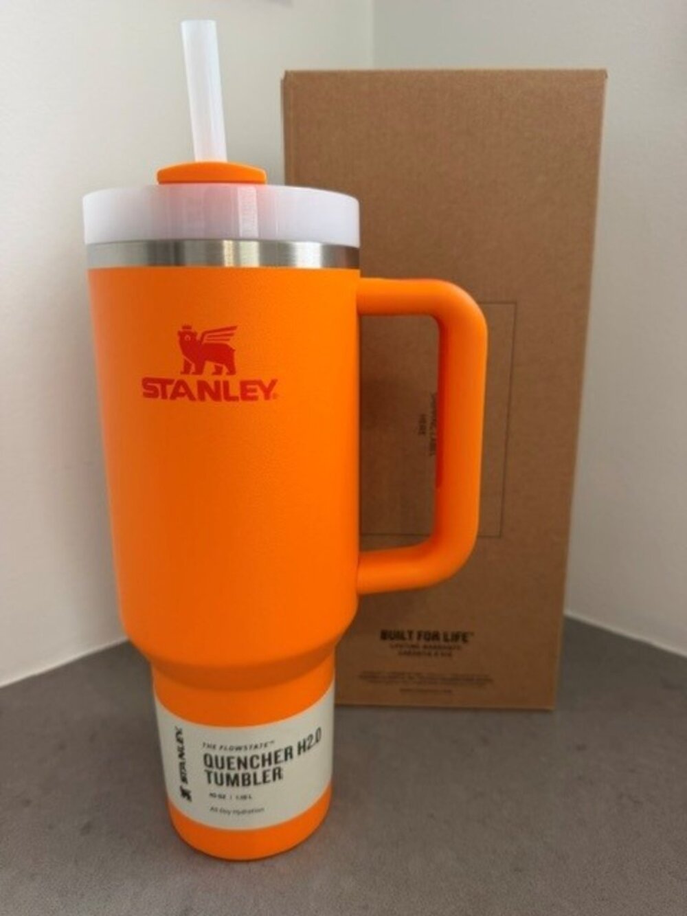NEW Stanley The Quencher H2.0 Flowstate™ Tumbler